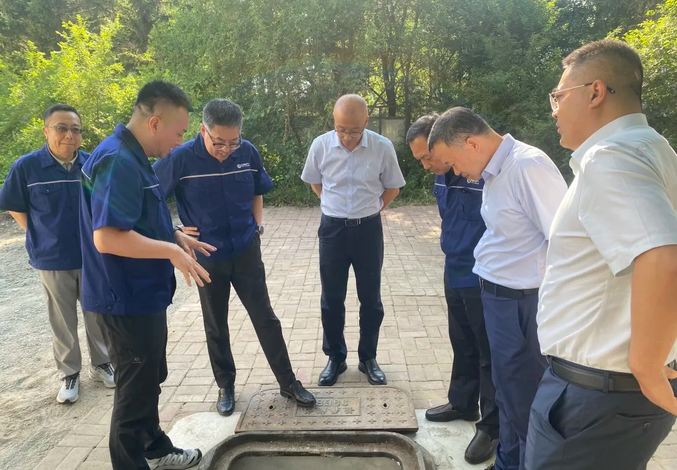 央地联动聚科创合力 数智赋能筑管网安澜——偷拍
携手央企亚大公司签署战略合作协议，纵深推进国资国企改革与产业科创融合